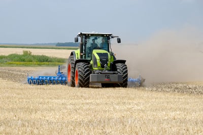 Mehrzweckreifen für Hof und Feld