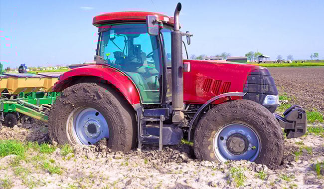 Steckengebliebener Traktor Schlupf